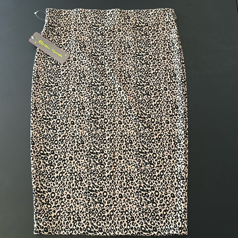 Leopard Pencil Skirt